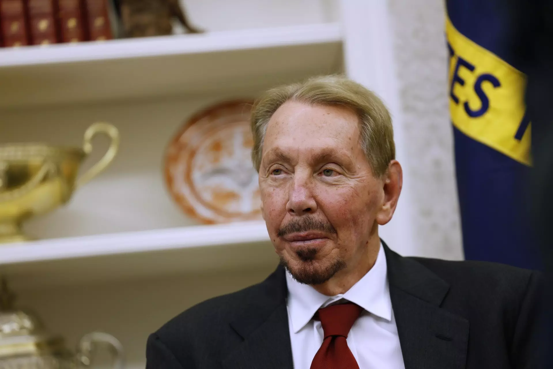 Thousands Lose Jobs as Oracle Deepens Tech Layoffs